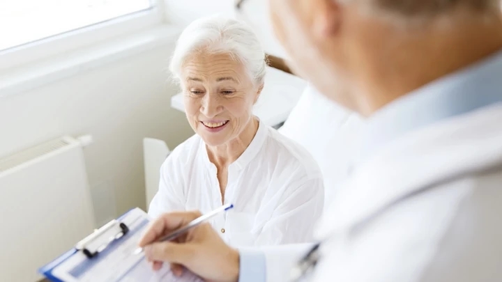 Thumbnail for video about how do i use cologuard? step by step instructions